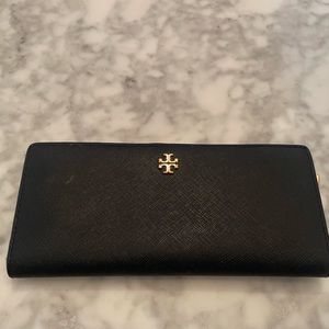 Tory Burch wallet - used